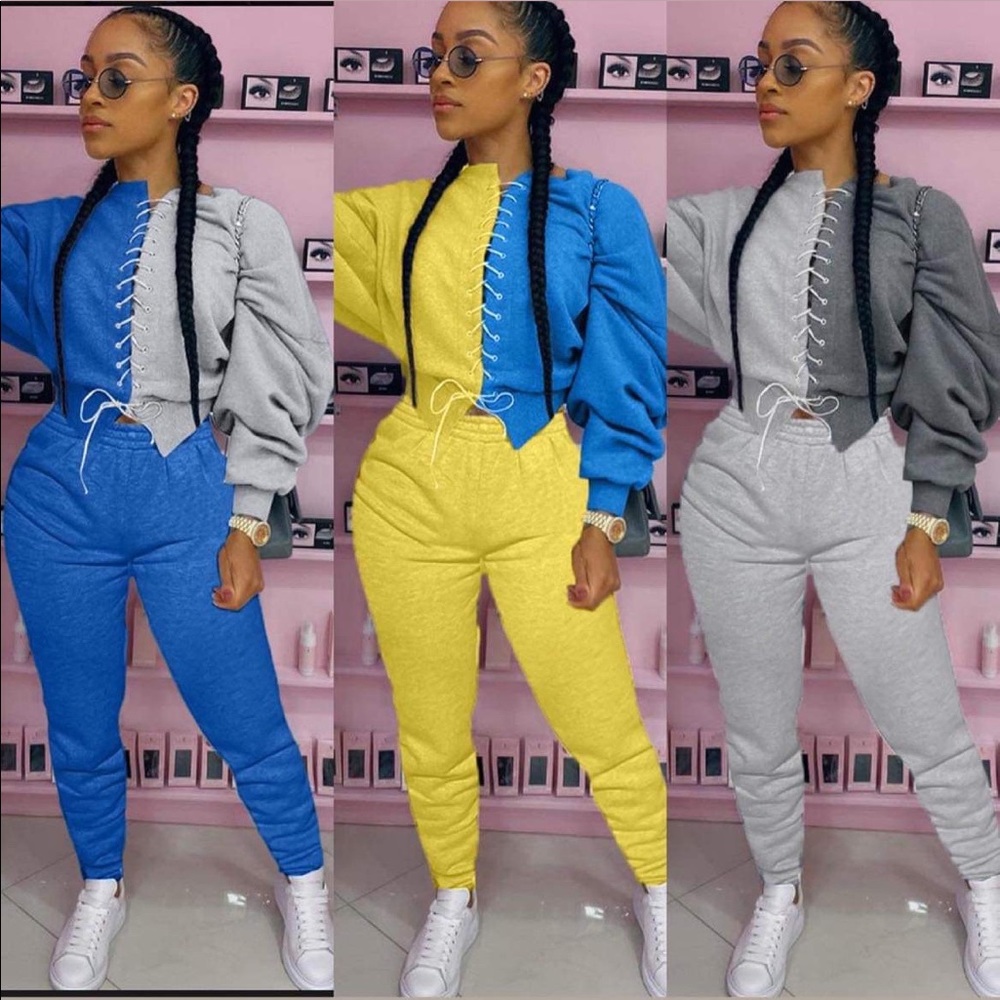 Women 2 piece set .